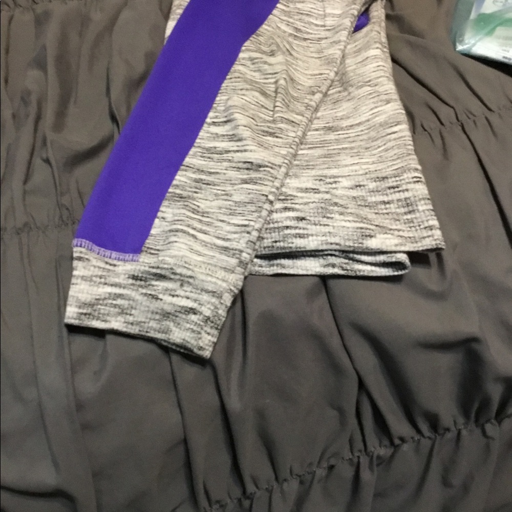 Jogger Set - Picture 3 of 6